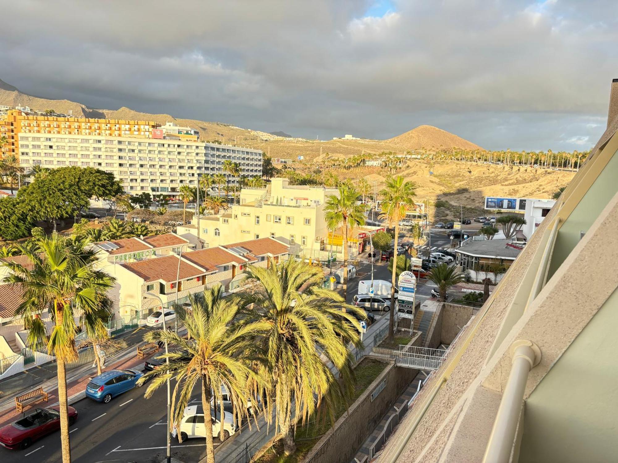 Comfortable Apartment In The Heart Of Las Americas Playa de las Americas  Exterior foto